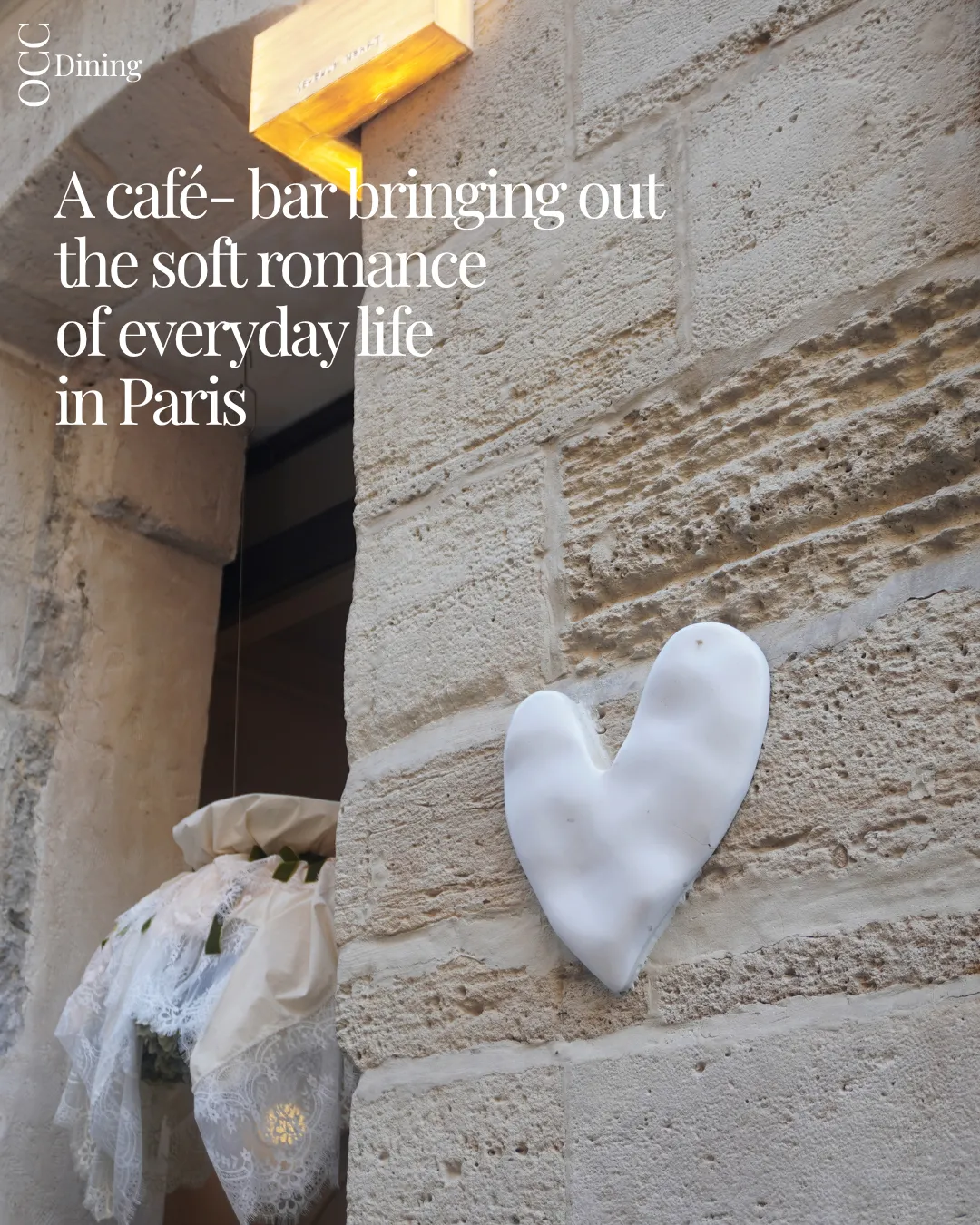The white stone heart on the centuries-old wall at 36 Rue Quincampoix.